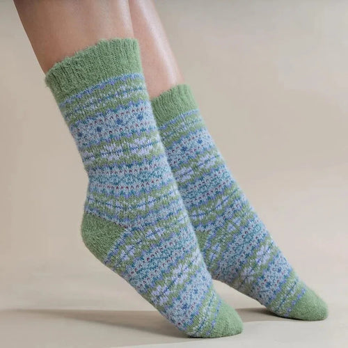 Comfortable Soft and Contrasting Patterned Wool Socks